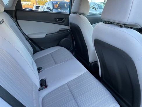 Used 2023 Hyundai Kona SEL w/ Cargo Package image 11