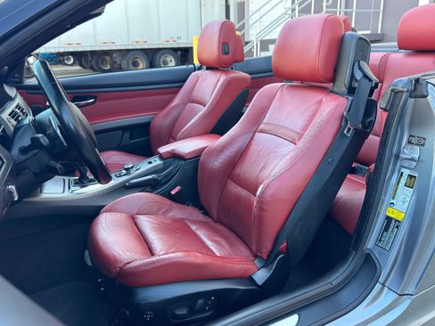 Used 2013 BMW 335is Convertible image 13