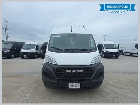 Used 2023 RAM ProMaster 2500 FWD image 1