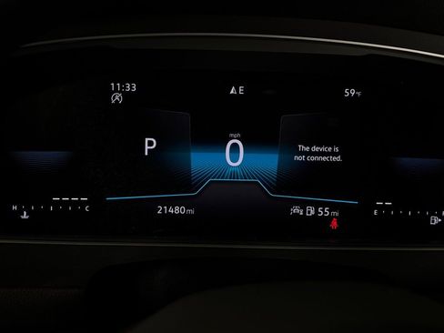 Used 2024 Volkswagen Tiguan SE R-Line image 15