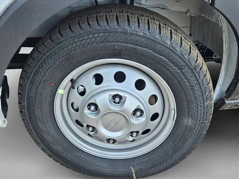 New 2025 Ford Transit 350 XLT image 9