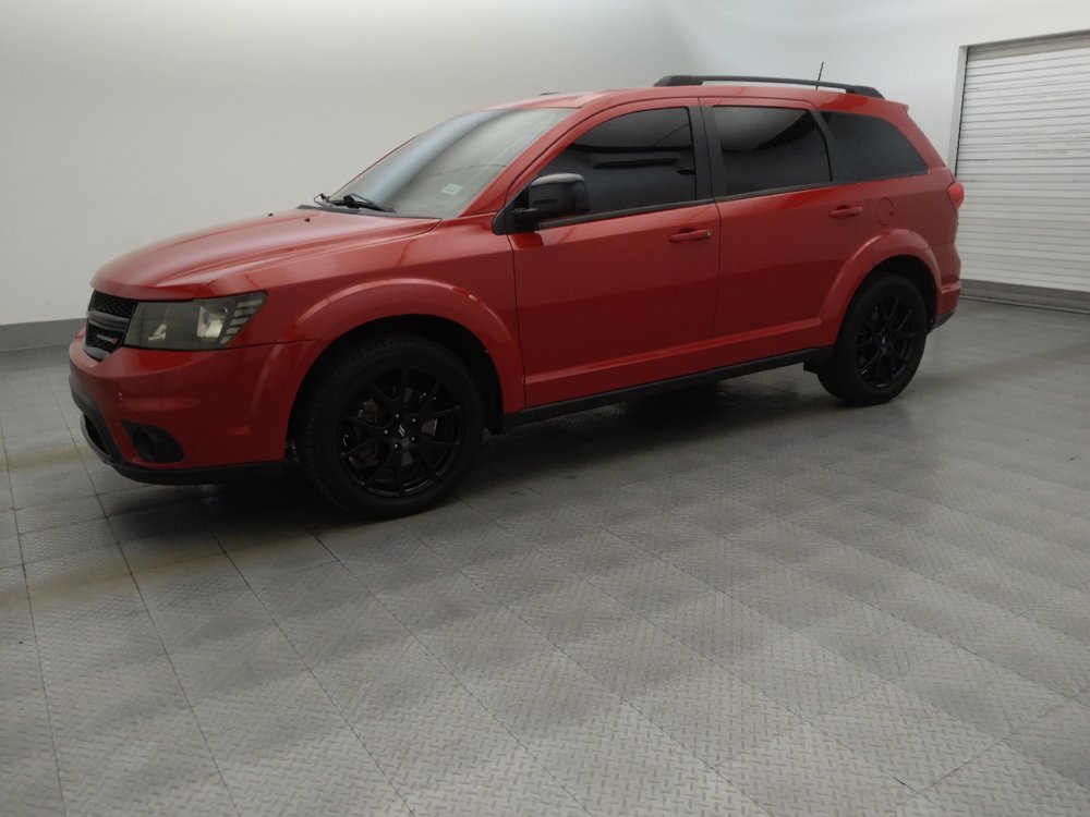 Used 2019 Dodge Journey SE w/ Connectivity Group FWD image 2