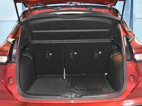 Used 2024 Nissan Kicks SR w/ SR Premium Package image 27