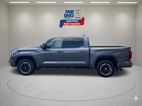 Used 2022 Toyota Tundra SR5 AWD/4WD image 11