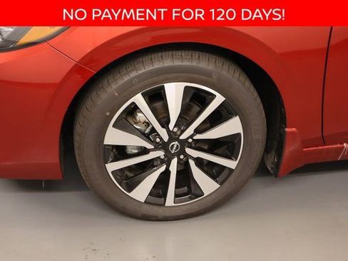 New 2025 Nissan Sentra SV w/ SV Premium Package image 5