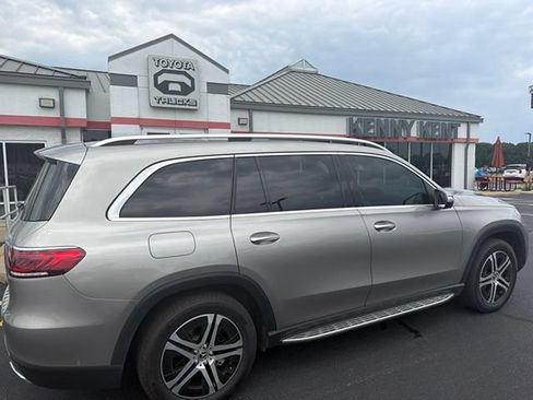 Used 2020 Mercedes-Benz GLS 450 4MATIC image 5