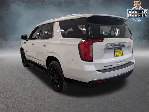 Used 2024 GMC Yukon SLT w/ SLT Premium Package AWD/4WD image 6