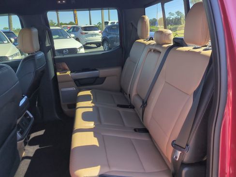 Used 2021 Ford F150 Lariat w/ Equipment Group 501A Mid image 12