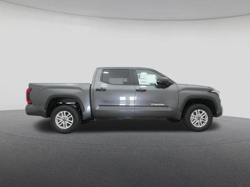 New 2025 Toyota Tundra SR5 AWD/4WD image 27