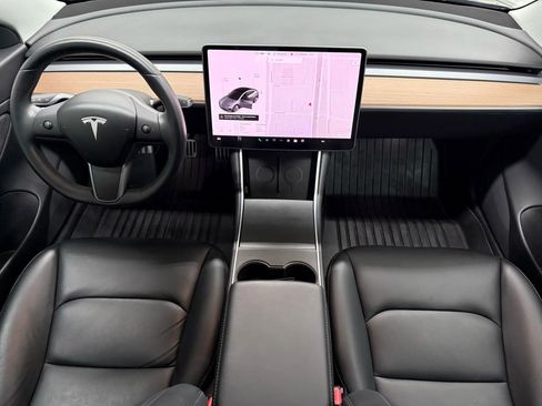 Used 2018 Tesla Model 3 Long Range image 2