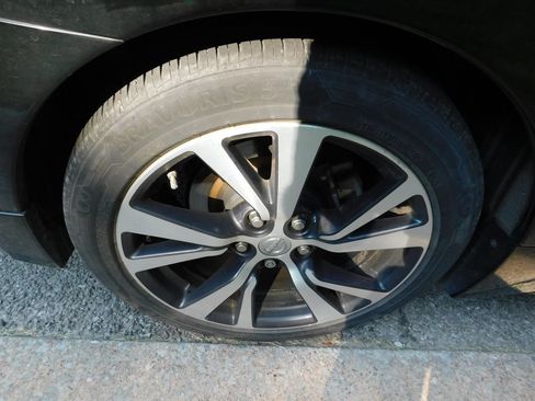 Used 2017 Nissan Maxima Platinum FWD image 8