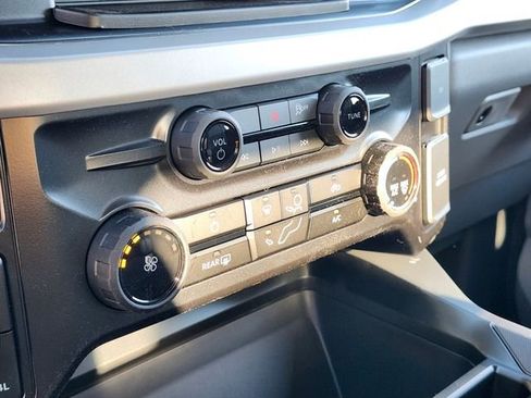New 2026 Ford F250 XLT w/ FX4 Off-Road Package image 23
