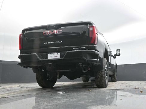 New 2026 GMC Sierra 2500 Denali w/ Denali Reserve Package image 40