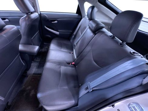 Used 2010 Toyota Prius Five image 36
