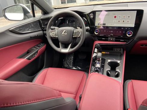 Certified 2025 Lexus NX 350 AWD w/ Accessory Package (2T) image 15