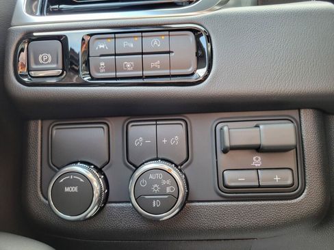 New 2026 GMC Yukon Denali w/ Denali Reserve Package RWD image 21