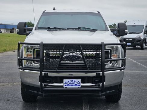 Used 2019 Ford F250 XL w/ STX Appearance Package AWD/4WD image 2