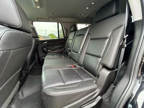 Used 2019 Chevrolet Tahoe LT image 32