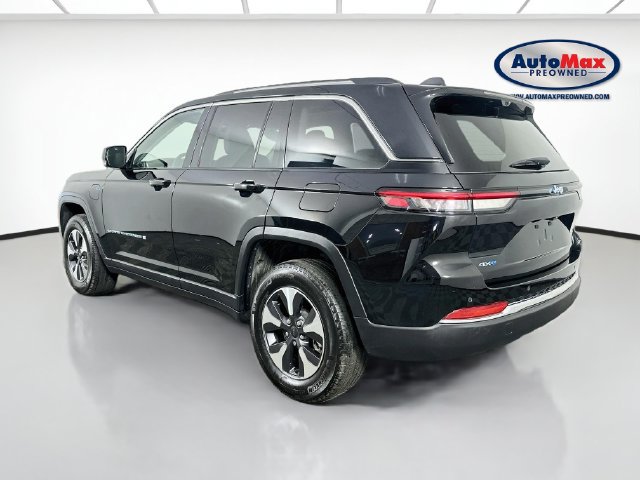 Used 2023 Jeep Grand Cherokee 4WD 4xe w/ Luxury Tech Group II image 6