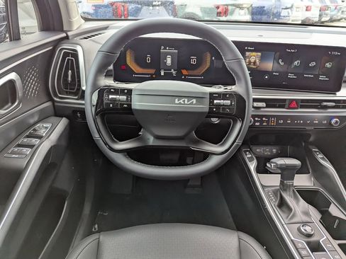 New 2026 Kia Sorento S FWD image 13