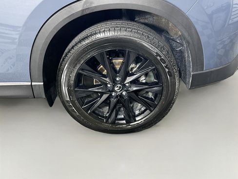 Used 2025 MAZDA CX-5 Carbon Edition image 11