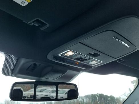 Used 2021 Ford F150 Lariat w/ Equipment Group 502A High image 20