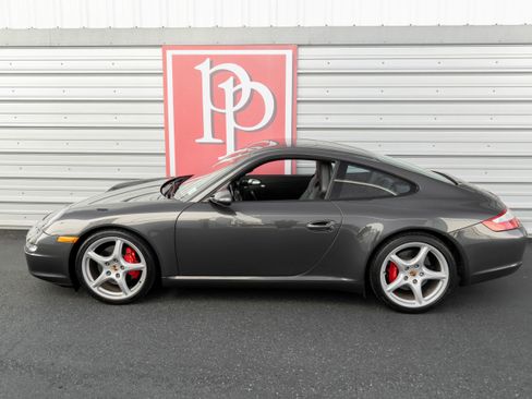Used 2006 Porsche 911 Carrera S RWD image 39