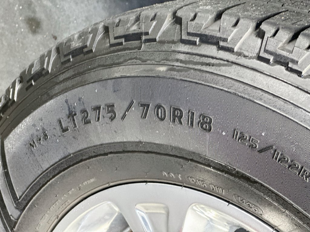 Used 2024 RAM 2500 Big Horn AWD/4WD image 32