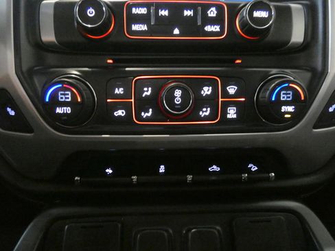 Used 2015 GMC Sierra 1500 SLT w/ SLT Crew Cab Value Package image 15