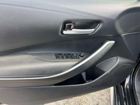 Used 2020 Toyota Corolla SE w/ SE Premium Package FWD image 12