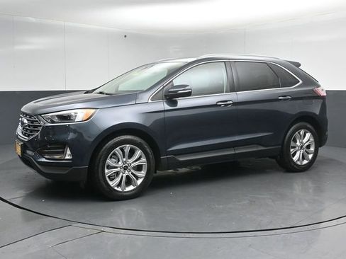 Certified 2024 Ford Edge Titanium AWD/4WD image 4