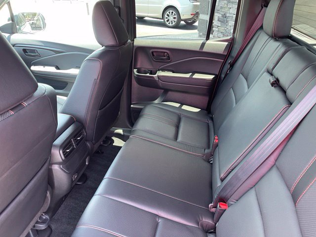 Used 2025 Honda Ridgeline TrailSport image 11