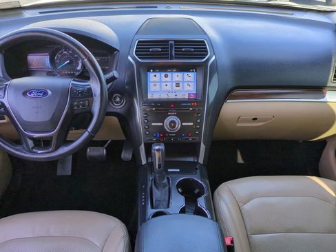 Used 2017 Ford Explorer Limited w/ Equipment Group 301A image 15