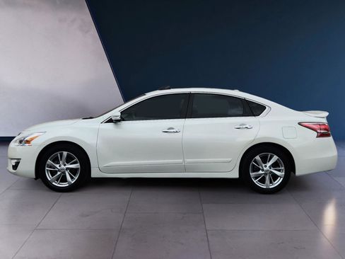 Used 2014 Nissan Altima 2.5 SL w/ Technology Package image 2