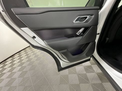 Used 2026 Land Rover Range Rover Velar Dynamic SE image 27