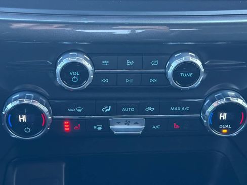 Certified 2021 Ford F150 XLT w/ Equipment Group 302A High image 20