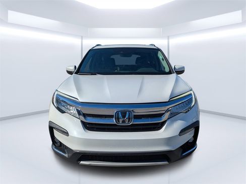 Used 2022 Honda Pilot Touring image 8