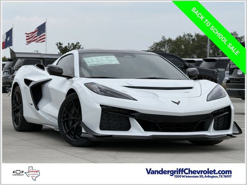 New 2027 Chevrolet Corvette ZR1 w/ ZR1 Carbon Fiber Aero Package RWD image 1