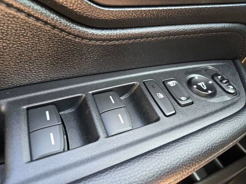 Used 2025 Honda Odyssey Sport-L image 41