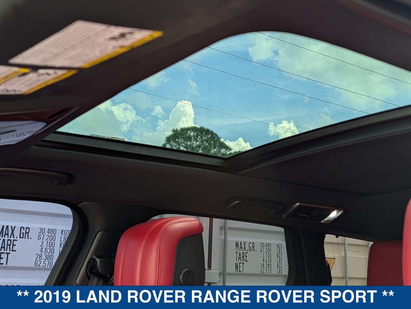 Used 2019 Land Rover Range Rover Sport Supercharged AWD/4WD image 25
