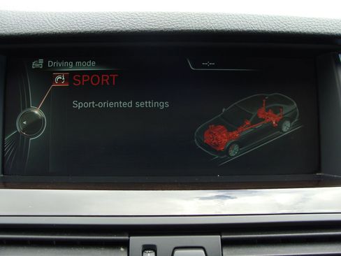 Used 2014 BMW 535i xDrive Sedan AWD/4WD image 20