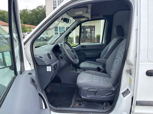 Used 2011 Ford Transit Connect XLT FWD image 11