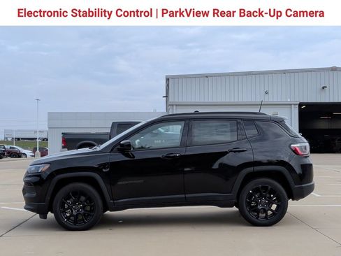 New 2026 Jeep Compass Latitude w/ Quick Order Package 29K AWD/4WD image 4