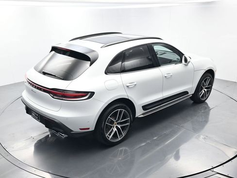 Certified 2025 Porsche Macan Turbo AWD/4WD image 42