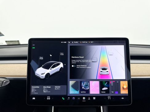 Used 2020 Tesla Model Y Long Range image 25