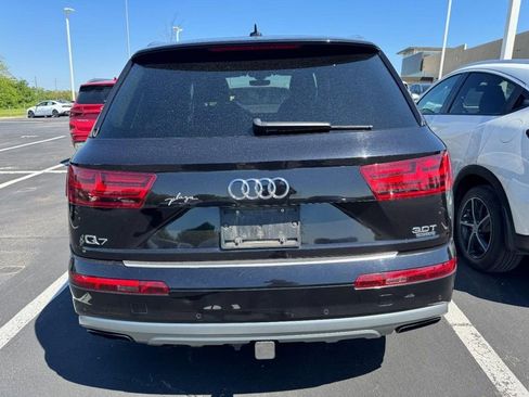 Used 2017 Audi Q7 3.0T Prestige AWD/4WD image 3