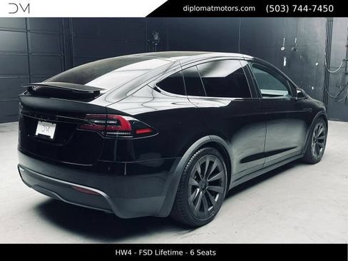 Used 2024 Tesla Model X AWD/4WD image 6