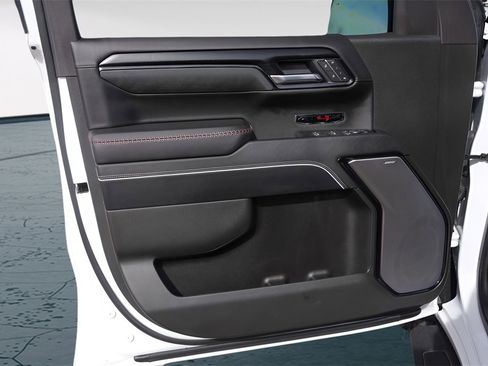 Used 2025 GMC Sierra 1500 AT4X image 26