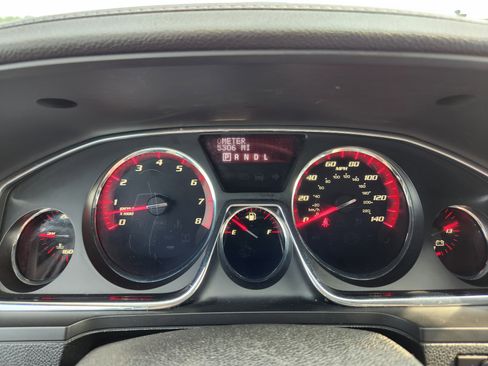 Used 2017 GMC Acadia Limited SLT image 22
