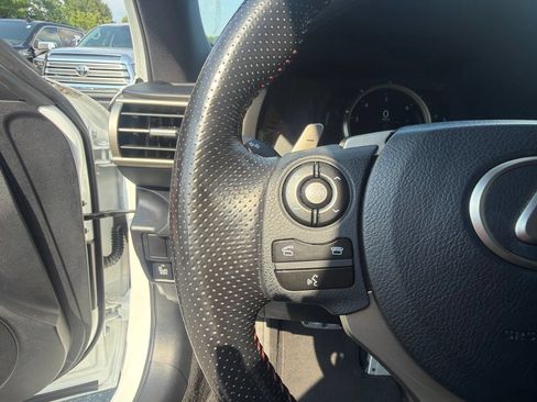 Used 2016 Lexus IS 350 RWD image 17